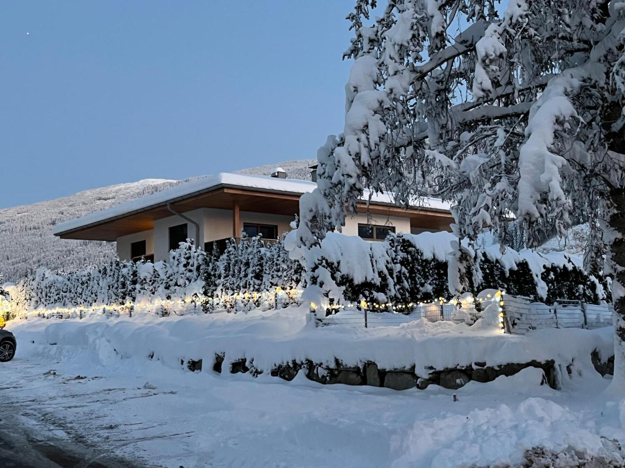 Ferienwohnung Familie Alt Rinn, Innsbruck ภายนอก รูปภาพ