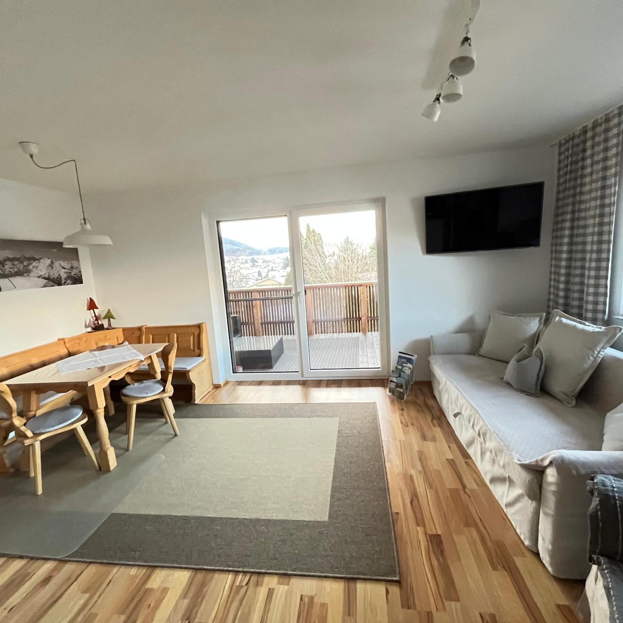 Ferienwohnung Familie Alt Rinn, Innsbruck ภายนอก รูปภาพ