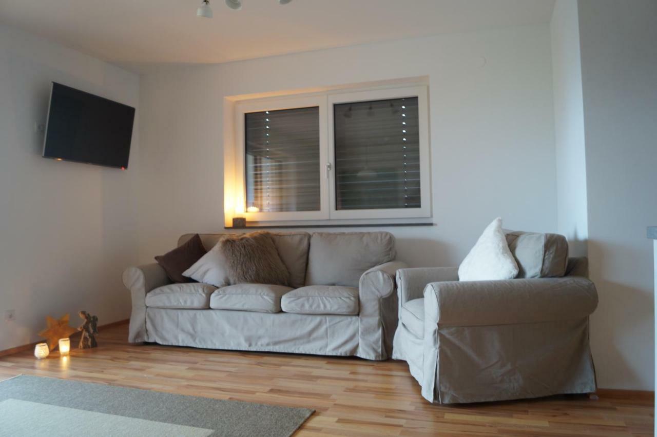Ferienwohnung Familie Alt Rinn, Innsbruck ภายนอก รูปภาพ